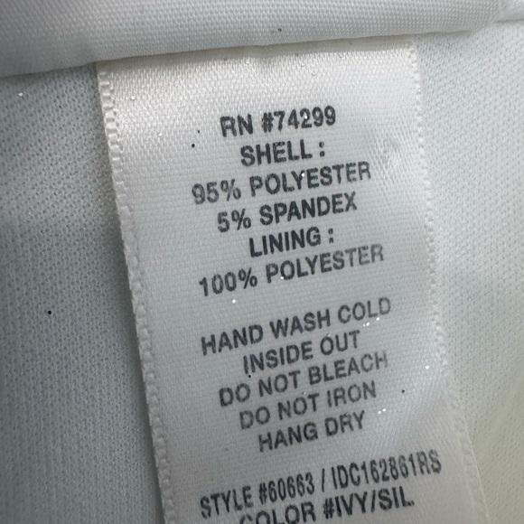 Sparkly white dress - Picture 5 of 10